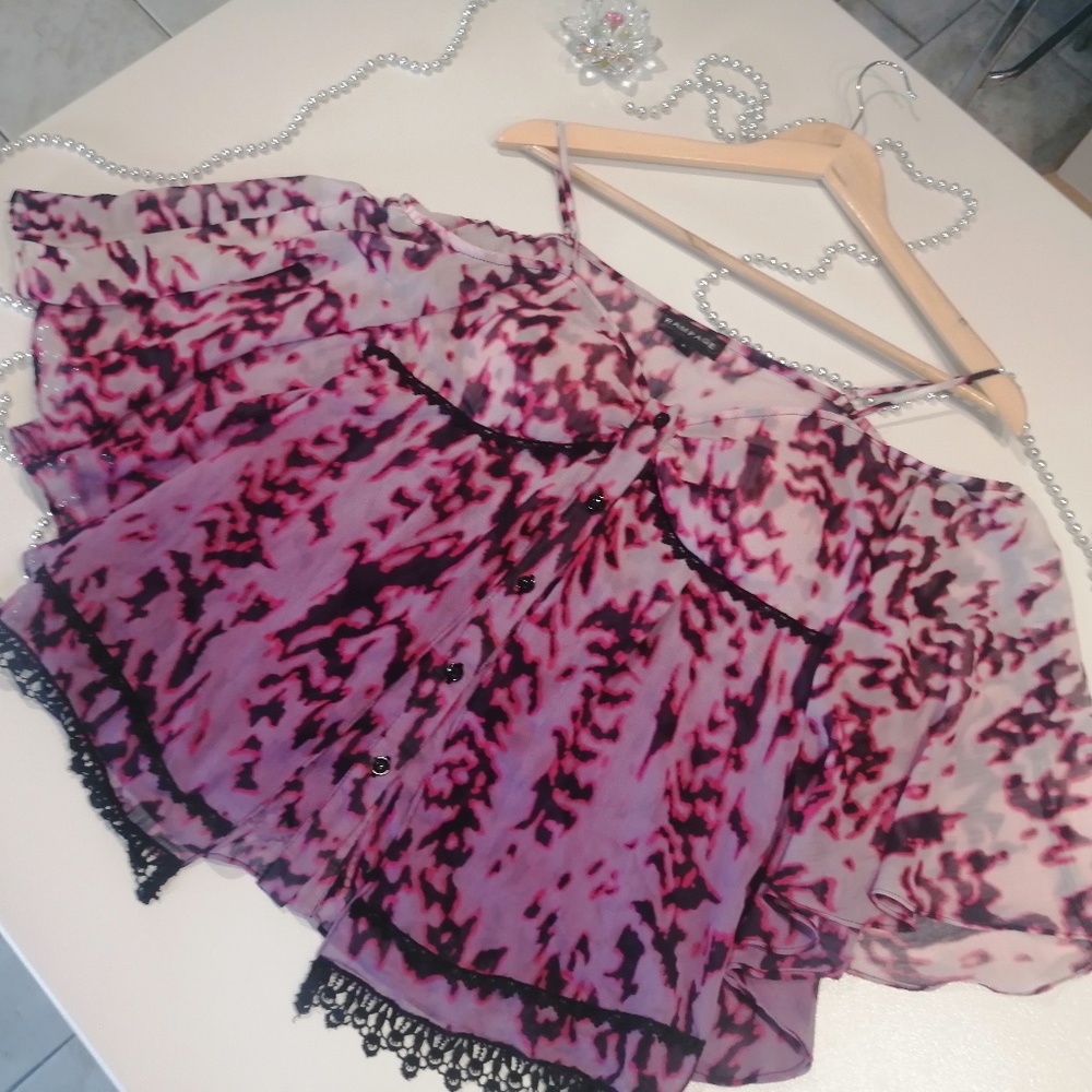 RAMPAGE Cold Shoulder Button Up Lace Top NWOT